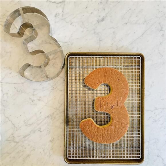 Ateco Extra Large Number 3 Cake Cutter Birthday Supplies for 3 Number - Picture 5 of 7